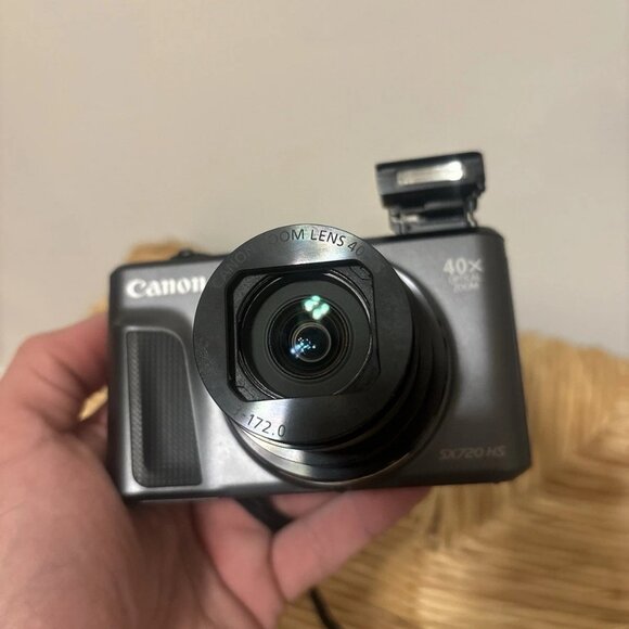 Canon PowerShot SX720 HS 20.3MP Black(Check the description)🚨 - Picture 1 of 10